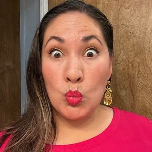 Meet your Posher, Maritza